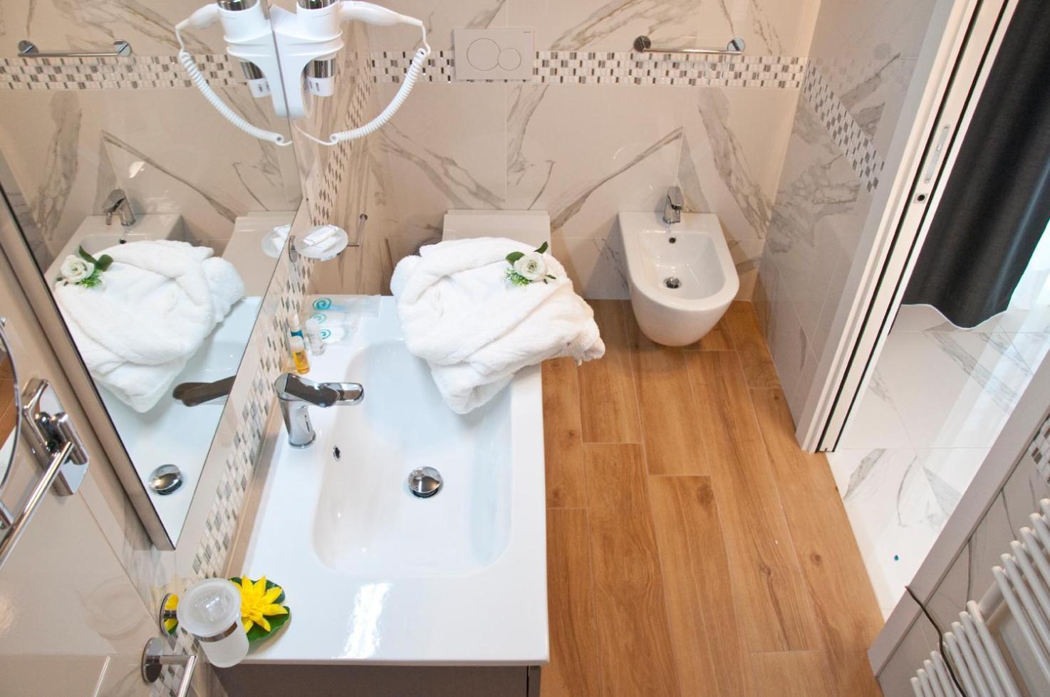 Ambruosi Village Resort & Spa Massignano Εξωτερικό φωτογραφία