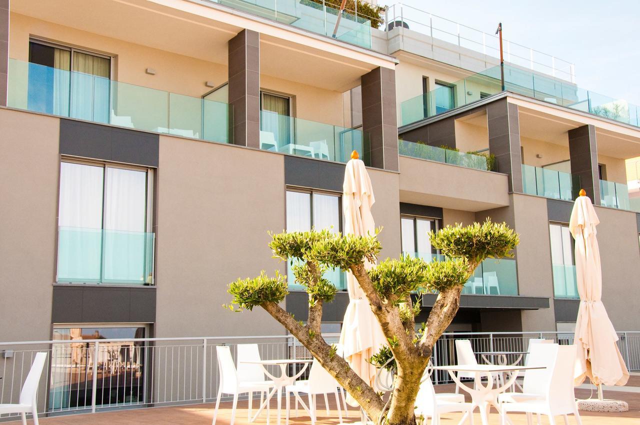 Ambruosi Village Resort & Spa Massignano Εξωτερικό φωτογραφία