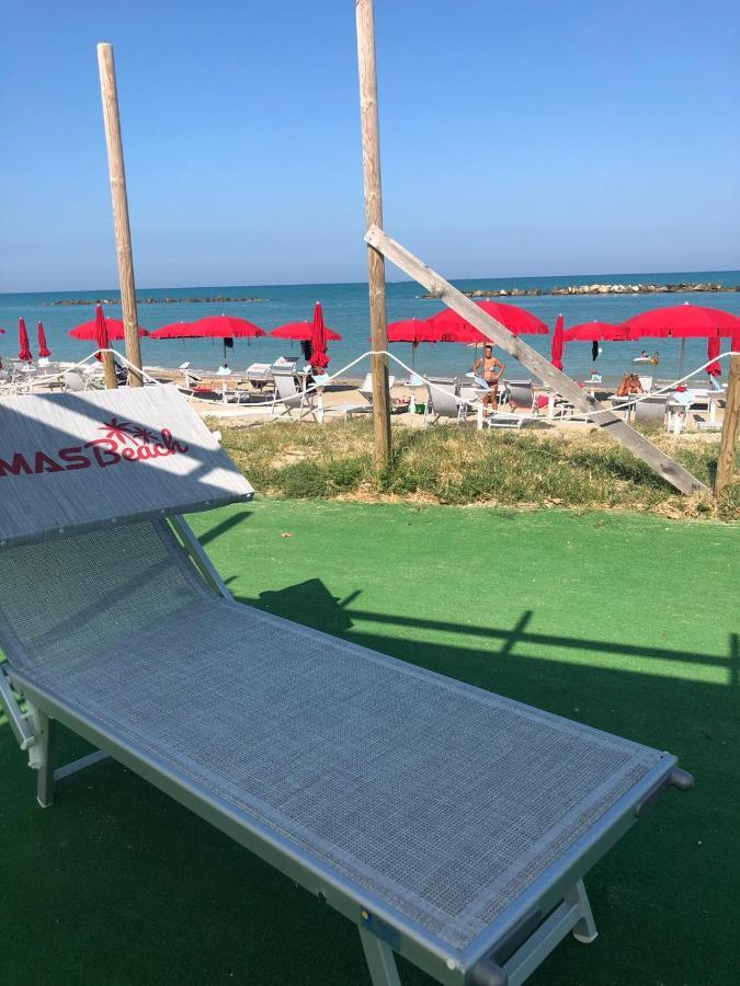 Ambruosi Village Resort & Spa Massignano Εξωτερικό φωτογραφία